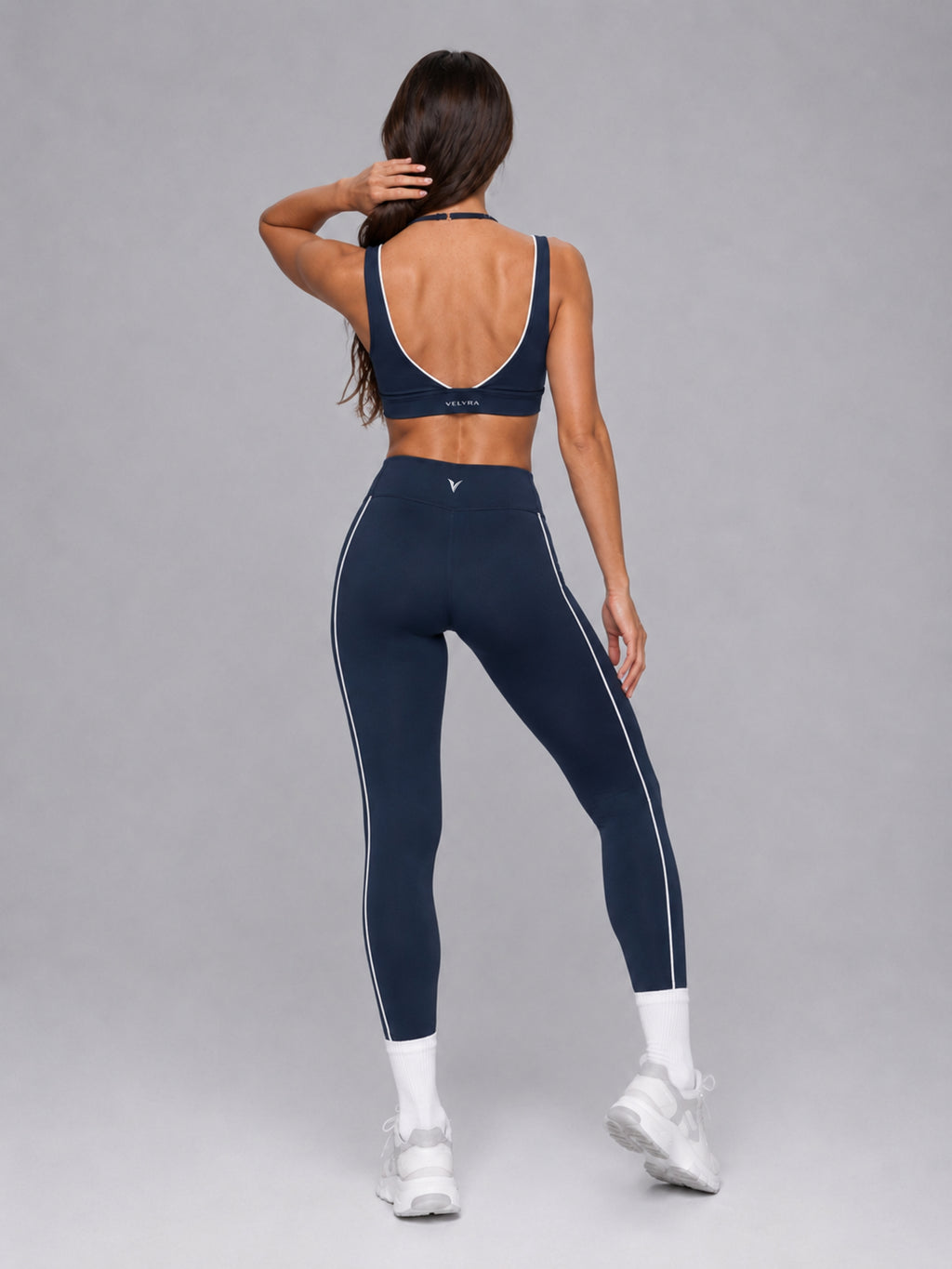 VELYRA SIGNATURE SET