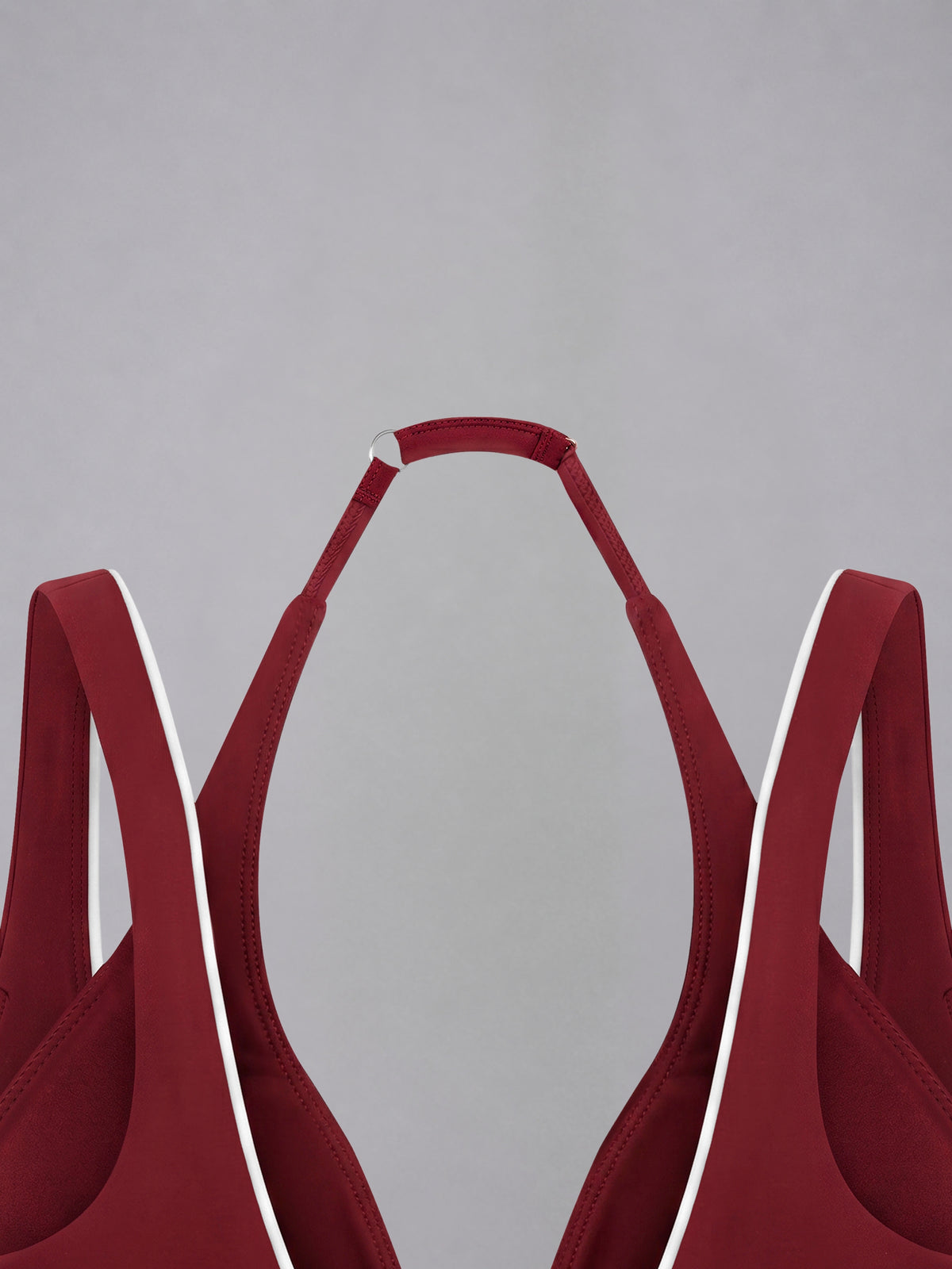 VELYRA SIGNATURE PLUNGE SPORTS BRA